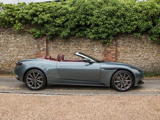 2018 Aston Martin DB11 Volante  