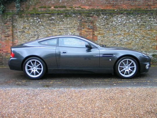2005 Aston Martin Vanquish 2+2 Driving Dynamics
