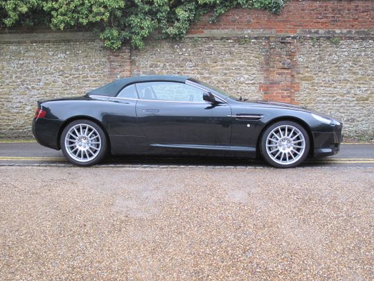 2007 Aston Martin DB9 Volante-Touchtronic II
