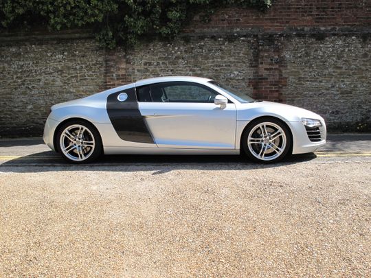 2007 Audi R8 Coupe - 6 Speed Manual