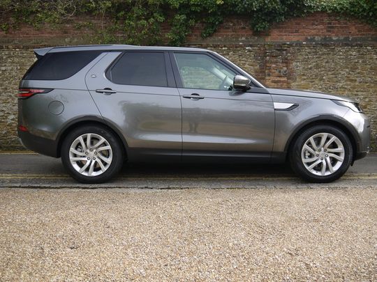 2017 Land Rover Discovery TD6 HSE  