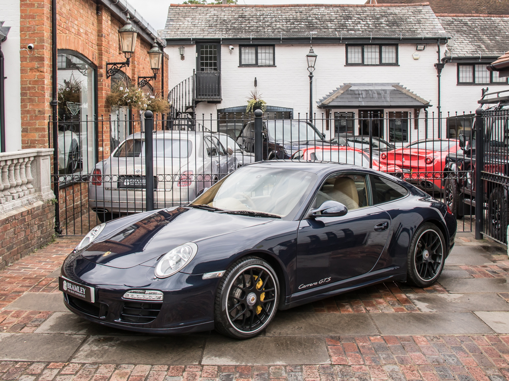 nostalgia アンパラレルド Porsche911 OLD&NEW 997詳細情報|TOKYO CUSTOM WORKS