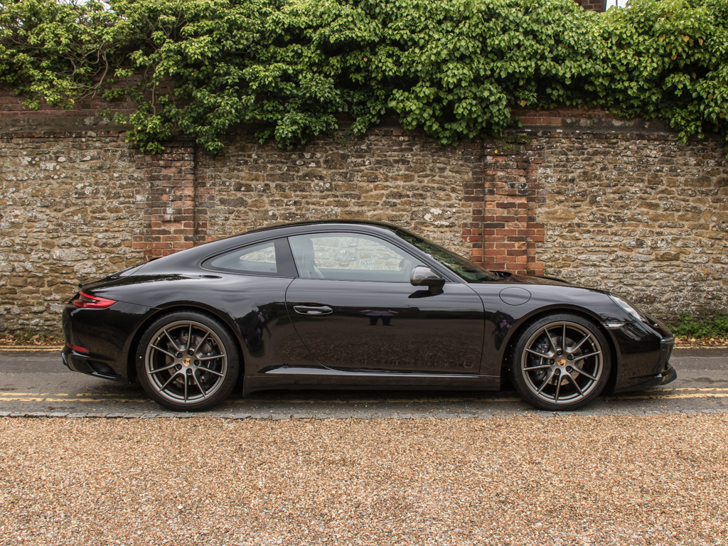Porsche () 911 Carrera T - 7 Speed Manual 2018 | Surrey Near London  Hampshire Sussex | Bramley Motor Cars