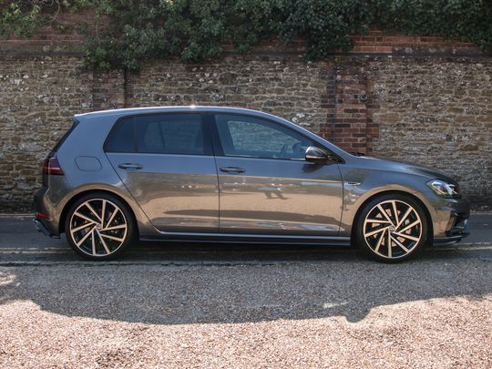 2018 Volkswagen Golf R DSG with R Performance Package