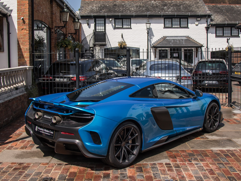 【先約済み】ルレーヴ青 2015 McLaren 675 LT