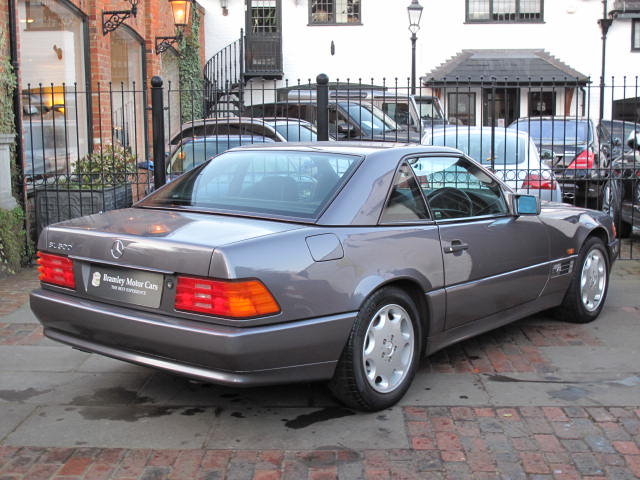 Mercedes-Benz SL600 1995 | Surrey Near London Hampshire Sussex
