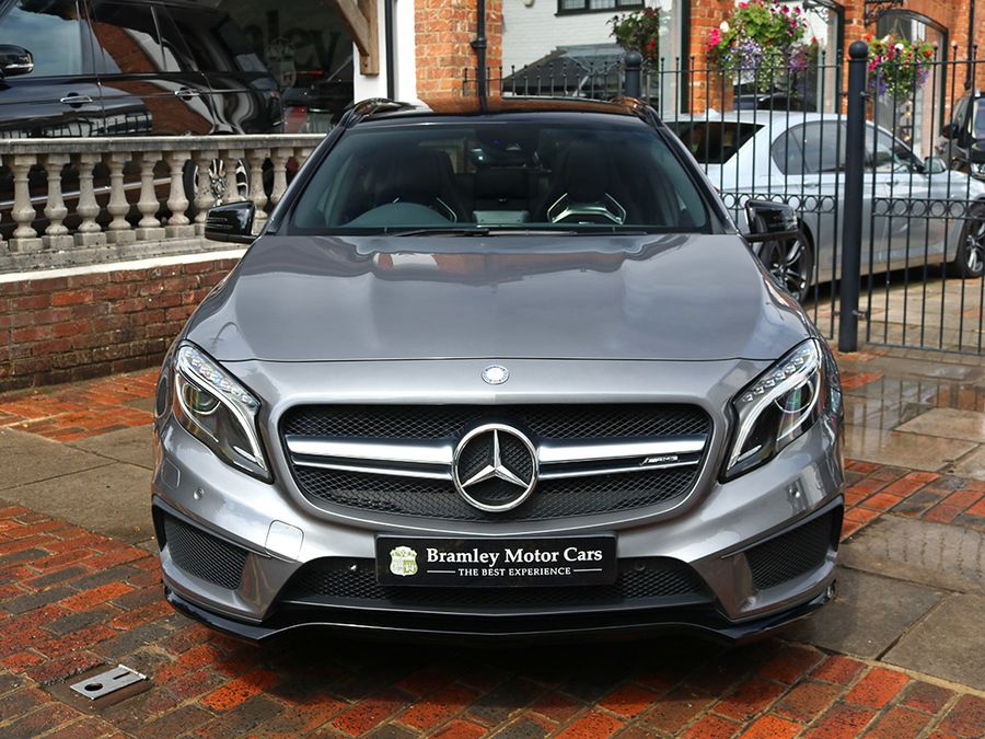 2015 Mercedes-Benz GLA 45 AMG