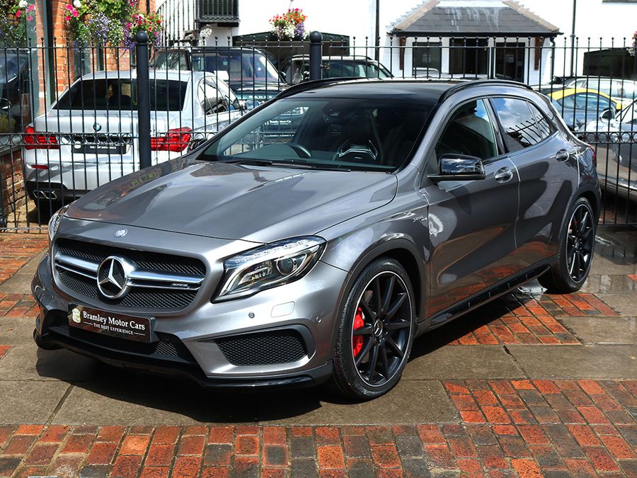 2015 Mercedes-Benz GLA 45 AMG