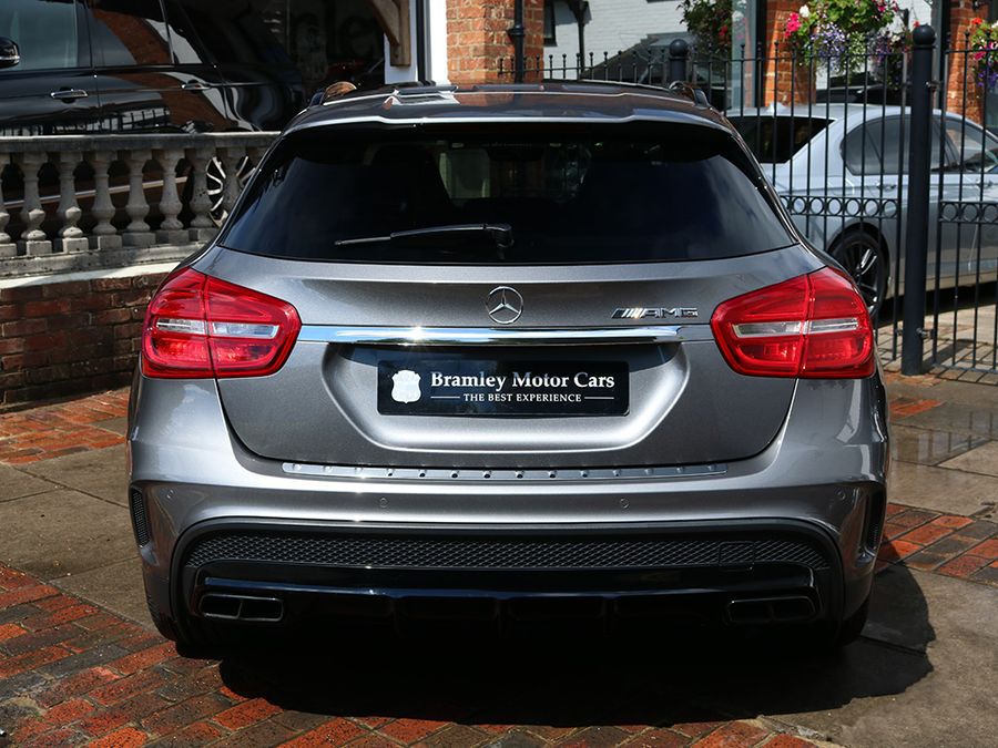 2015 Mercedes-Benz GLA 45 AMG