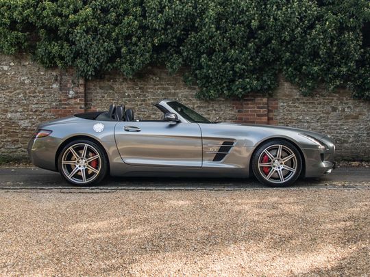 2013 Mercedes-Benz SLS AMG Roadster 