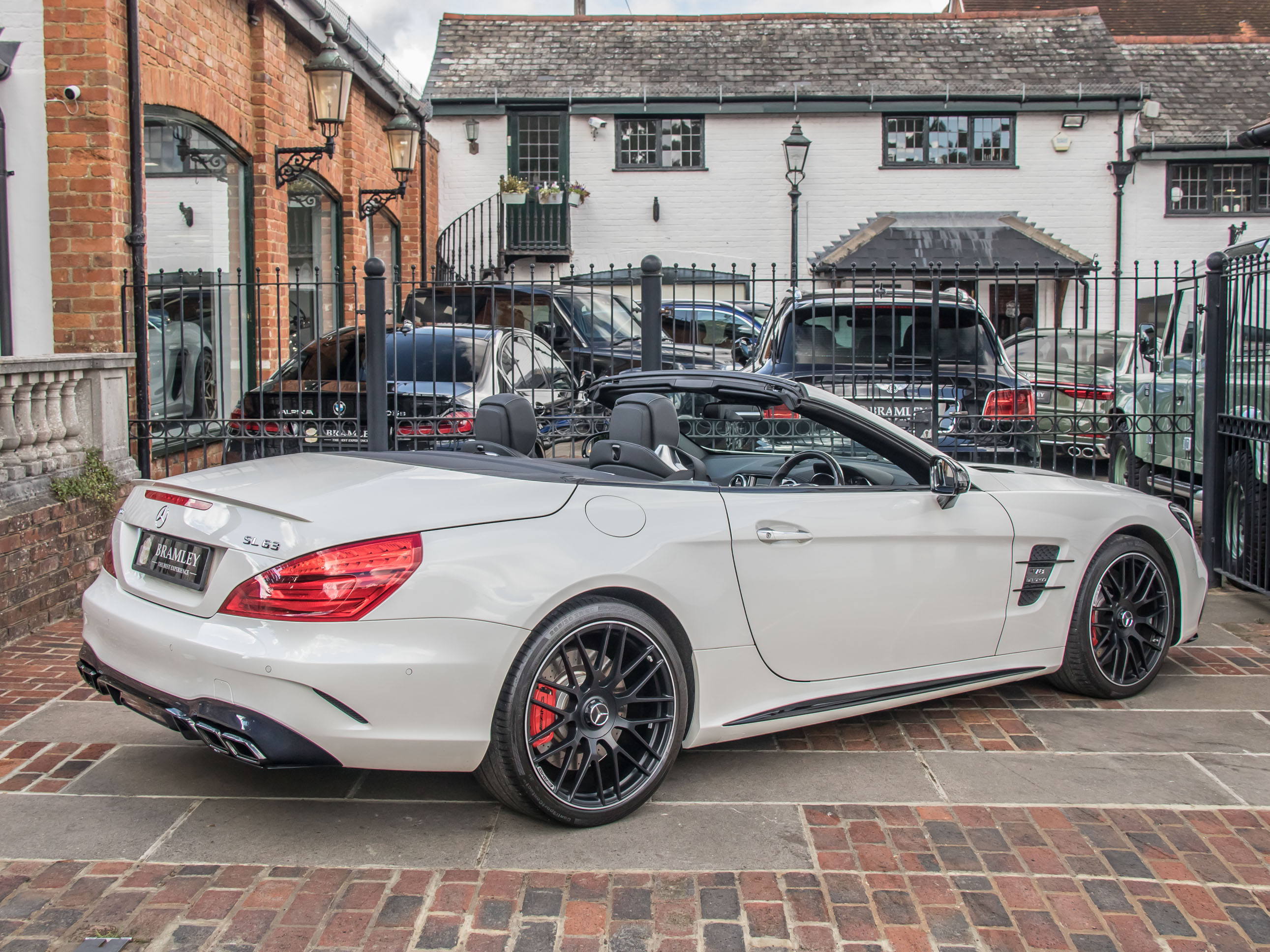 2019 Mercedes-Benz SL63 AMG