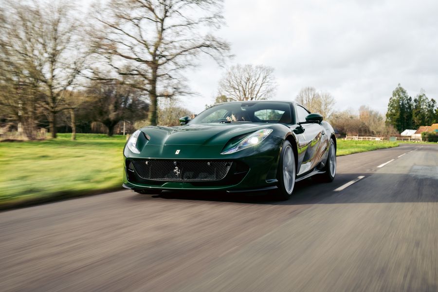 2019 Ferrari 812 Superfast  