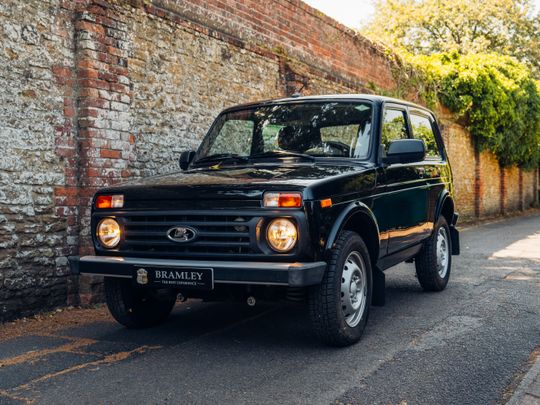 2021 Lada Niva Luxe 