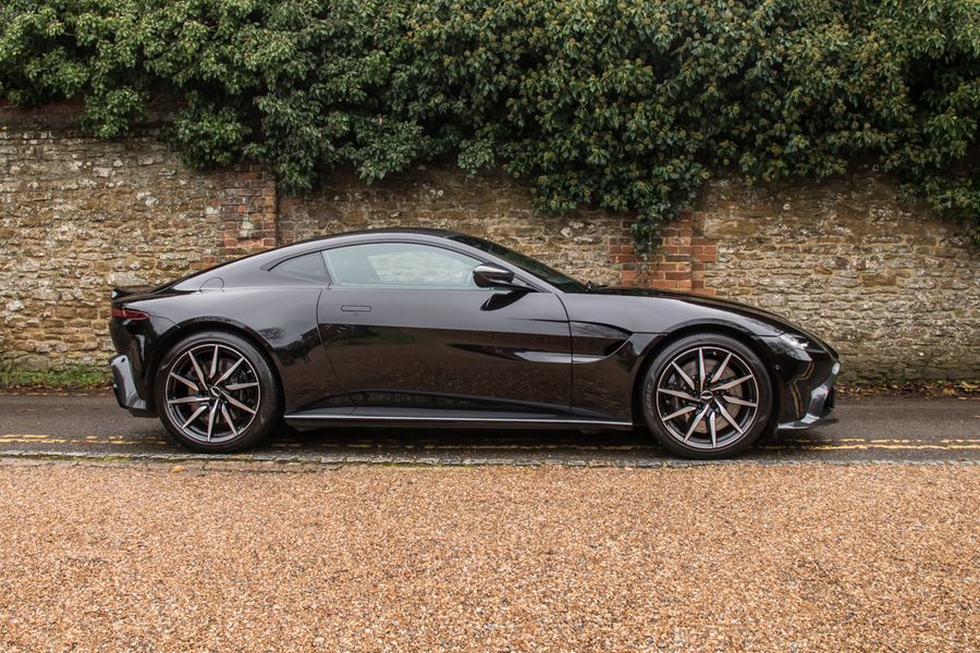 2019 Aston Martin  V8 Vantage  