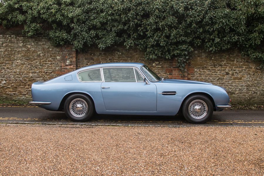 1971 Aston Martin  DB6 MKII Vantage 