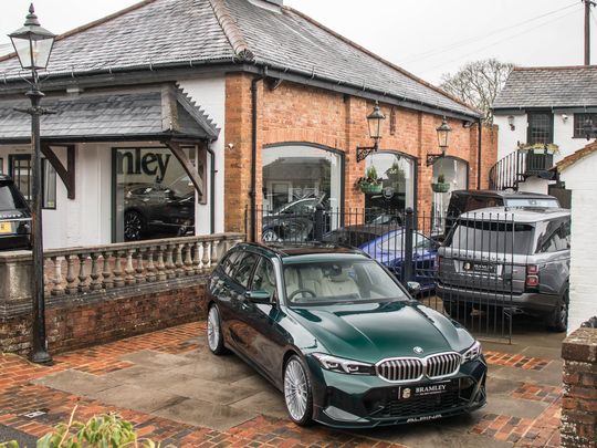 2023 Alpina  B3 Touring  