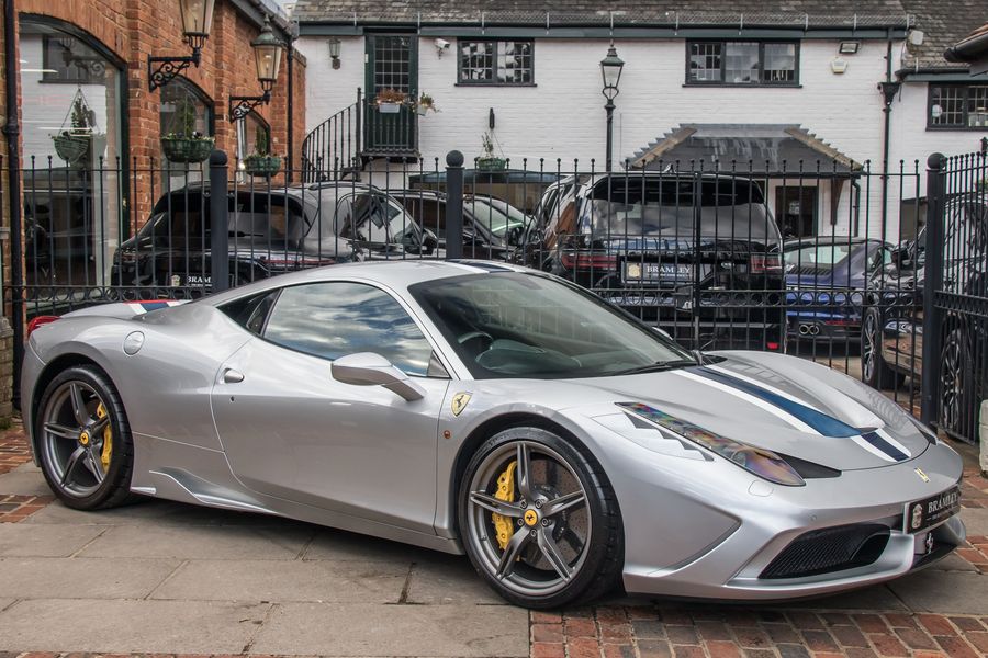 2015 Ferrari 458 Speciale 
