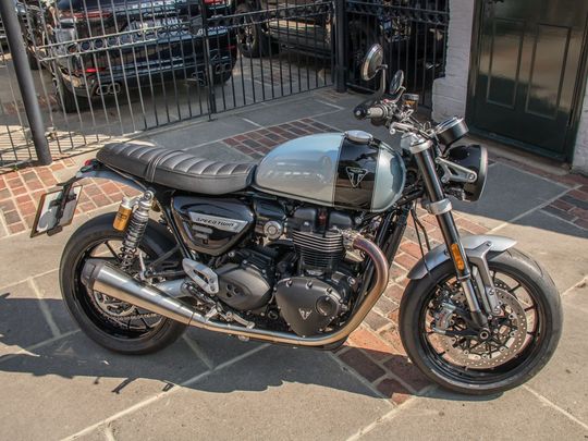 2022 Triumph  Speed Twin Breitling Edition  