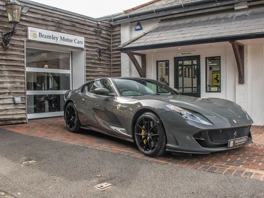 Ferrari 812 Superfast  