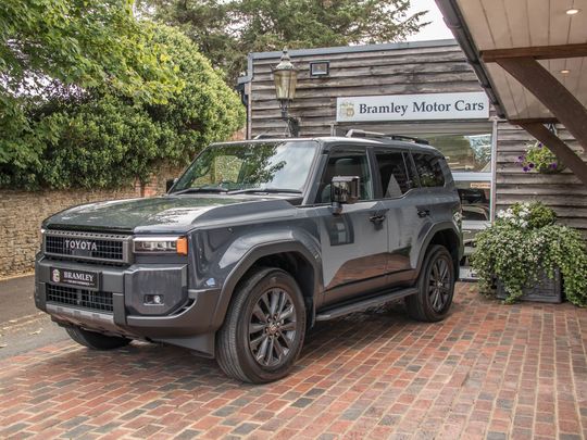 2025 Toyota Land Cruiser 2.8 D-4D Invincible - LC 250 Series 