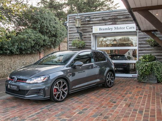 2017 Volkswagen Golf GTI Performance  