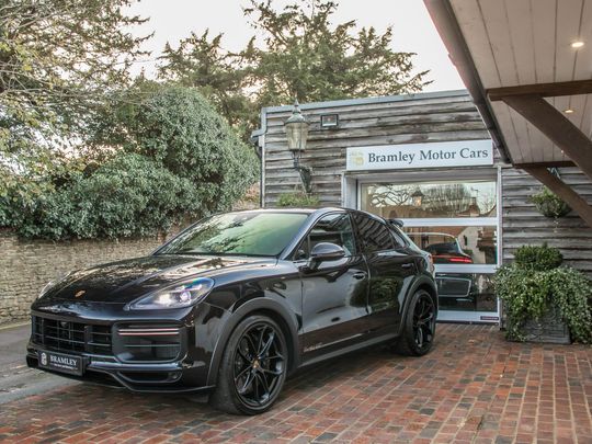 2022 Porsche  Cayenne Turbo GT  