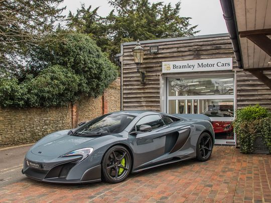 2015 McLaren  675 LT  