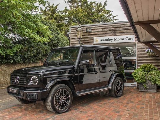 2026 Mercedes-Benz G450d Premium Plus with Manufaktur Package 