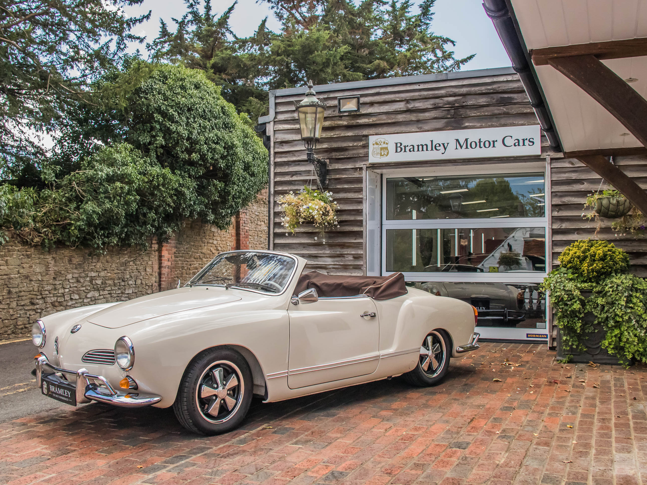 1973 Volkswagen Karmann Ghia