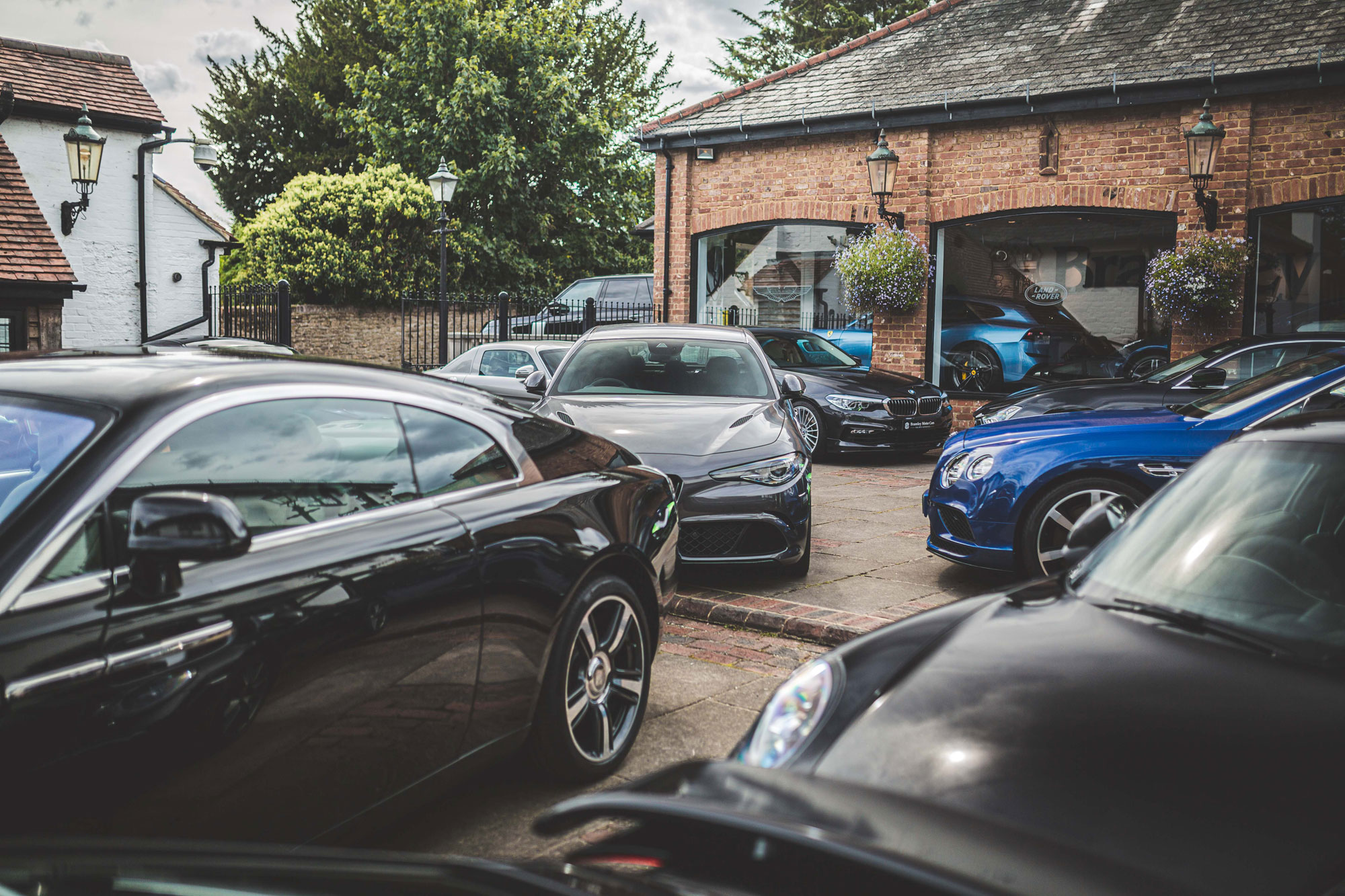 BMW Mercedes Porsche Audi Car dealer Surrey Near London Hampshire Sussex Bramley Motor Cars